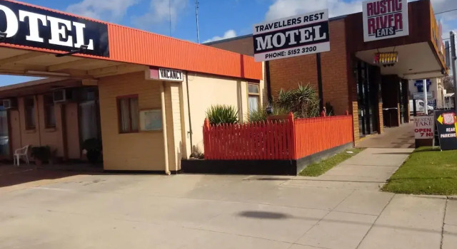 Travellers Rest Motel, Забронировать Мотель Мотели Бэрнсдейл, рядом с St Mary's Catholic Church, Мотель