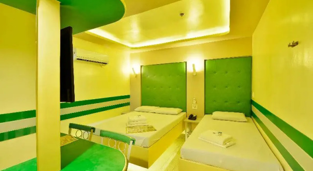 Двухместный семейный номер Standard Hotel 99 Monumento
