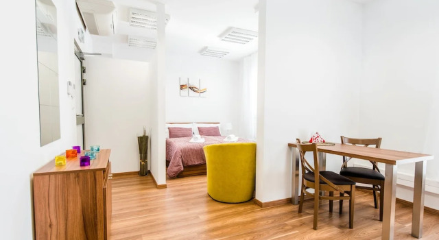 Студия с балконом Apart Hotel VIRGO