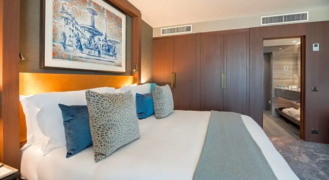 Двухместный люкс Terrace Two Storey InterContinental Lisbon by IHG