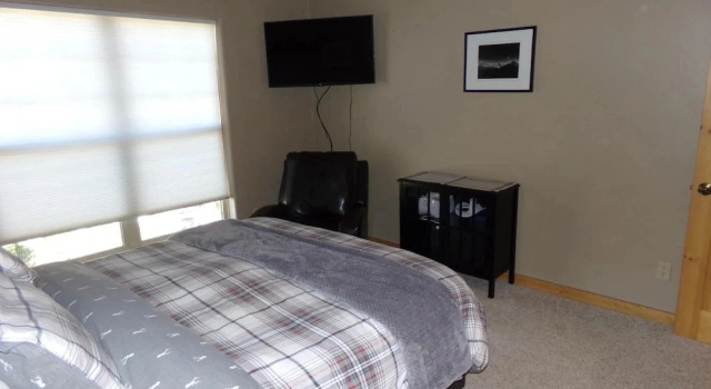 Коттедж с балконом Anemone Townhome 3 Bed 3 Bath