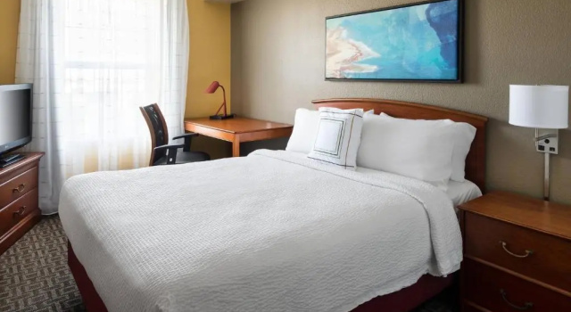 Люкс с 2 комнатами TownePlace Suites Los Angeles LAX Manhattan Beach