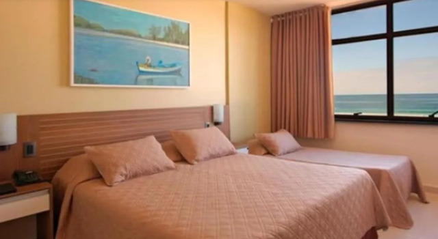 Malibu Palace Hotel
