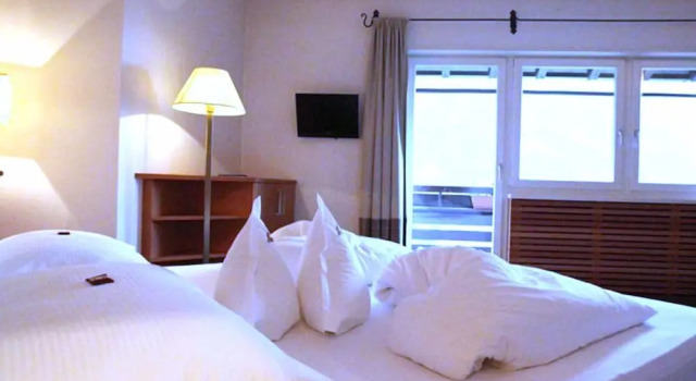 Семейный номер Standard с балконом Residence Hotel Alpinum