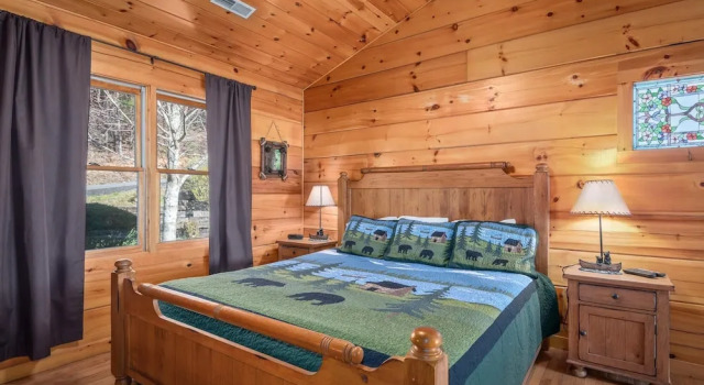 A Wolf's Den - 4 Br Cabin
