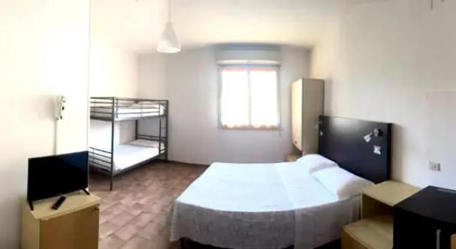 Четырёхместный номер Economy Hotel Nazionale