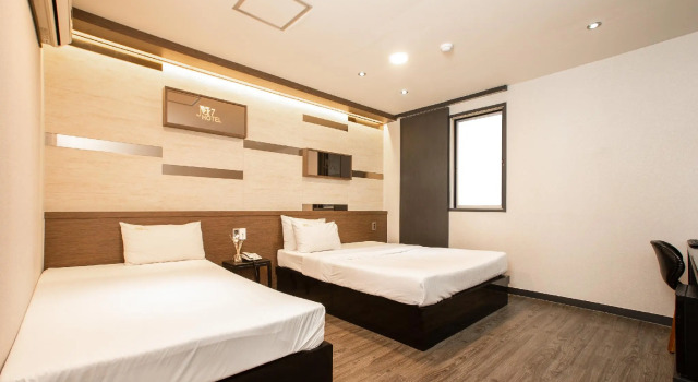 Двухместный номер Standard M7 Business Hotel