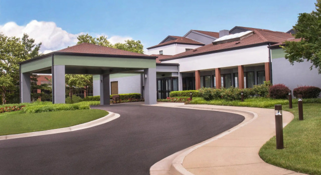Кровать в общем номере Courtyard By Marriott Baltimore BWI Airport