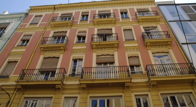 Down Town 13 Apartments