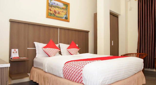 OYO 236 Penginapan Rumah Hijau, Rezerwuj Hotel Palembang Sumatra