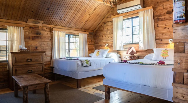 Номер Standard с балконом Villa Mexicana Creel Mountain Lodge