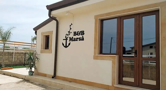 B&B Marsa', Book Bed and Breakfast Hoteller i Sicilien med parkering, Parkering