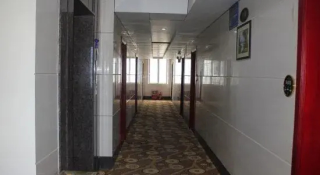 Mingdu Hotel, Boek Hotel Hotels in Guangdong met parkeren, Parkeren