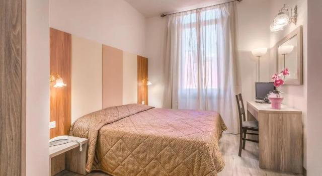 Двухместный номер Standard Hotel Arno Bellariva