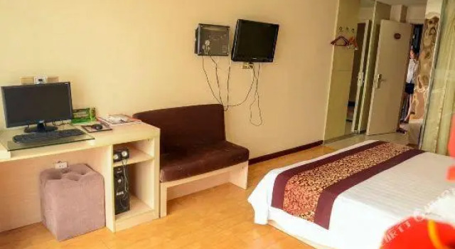 Hong Tai Hotel Huangshi, Buchen Sie Hotel Huangshi Hubei