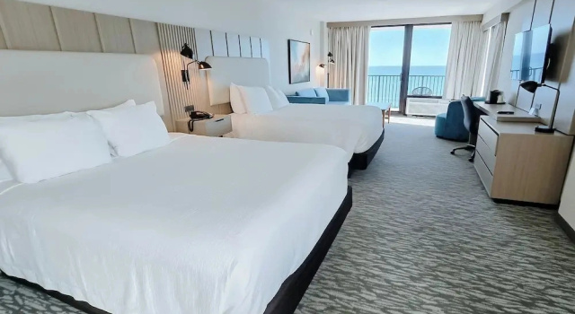 Номер Deluxe с балконом и с видом на океан Nautilus Inn - Daytona Beach