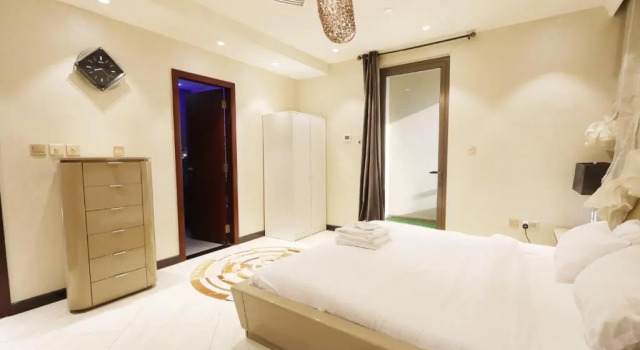 Upgraded with Full Sea View Rimal 5 Suites - Entire 4 Bedroom - Beach Access, Забронировать Апартаменты/квартира Апартаменты Эмирата Дубая, рядом с Dubai Marina Yacht Club, Апартаменты/квартира