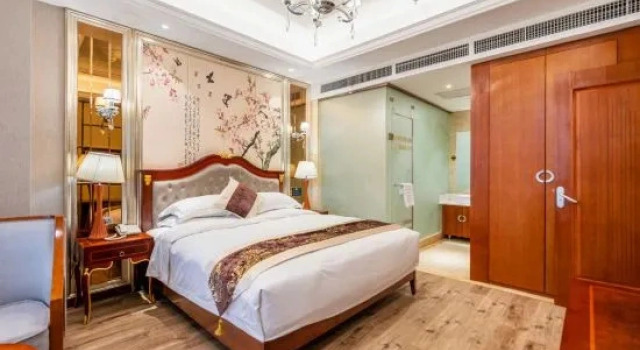 Семейный люкс Binjiang Garden Hotel