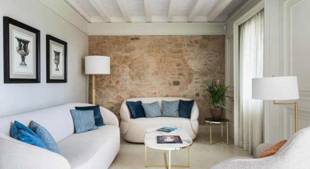 Lush holiday home in Varignana with bubble bath