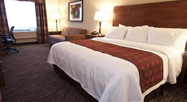 Двухместный номер Deluxe American Inn & Suites