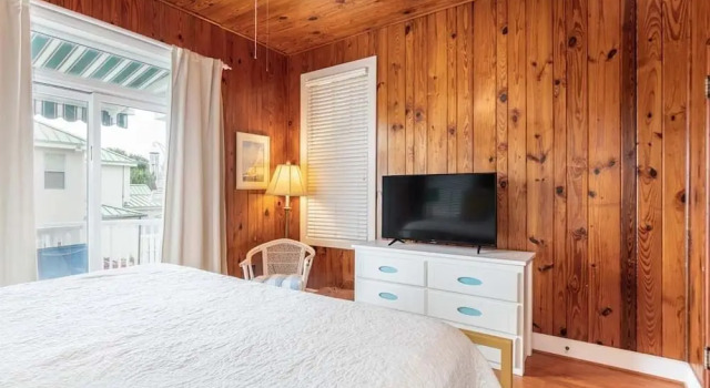 Caretta Cottage by Tybee Vacation Rentals, Boek Vakantiehuis Hotels in Georgia met parkeren, Parkeren