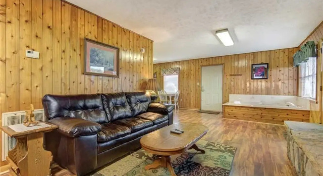 LeConte View 1 - One Bedroom Cabin