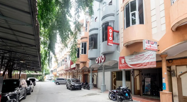 835 Metropolitan Home Stay, Rezerwuj Hotel Medan Sumatra
