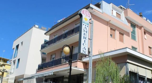 Hotel American