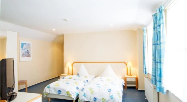 Penta Hotel, Book Hotel Douglas Isle of Man