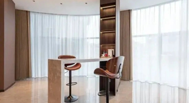 Люкс с красивым видом из окна VX Hotel (Suining Renmin Yiyuan Xingmei Shopping Plaza)