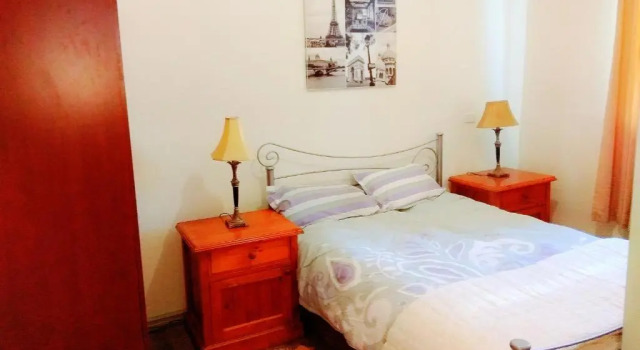 Forrest St Apartments