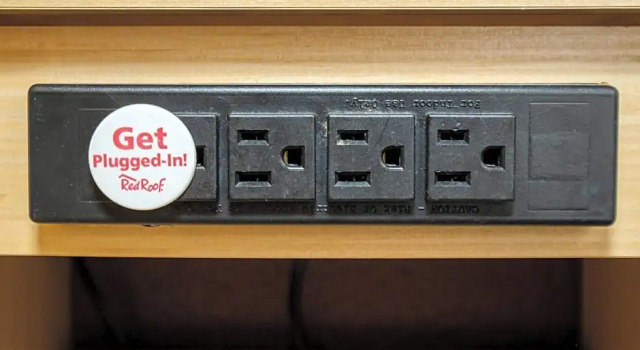 Четырёхместный номер Standard Red Roof Inn PLUS + Gainesville