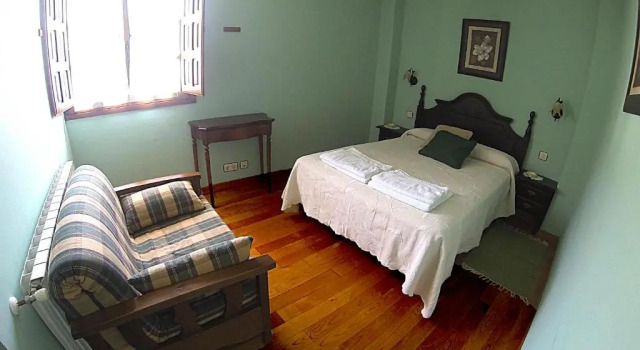 Casa Xuaquin, Varaa Hotelli Moal Asturia