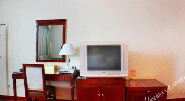 Люкс Deluxe Xiongzhou Hotel Nanxiong