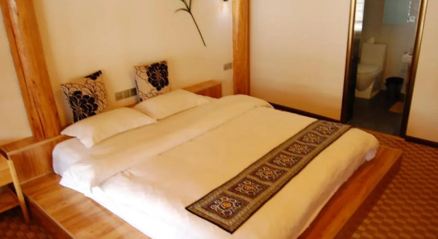 Xishangyuan Hostel, Prenota Ostello Lijiang Yunnan