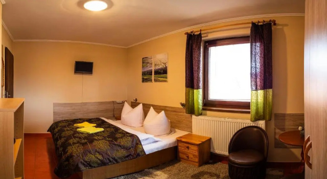 Penzion Veverica, Rezervovat Hotel Hotely v Žilinský kraj s parkováním, Parkování