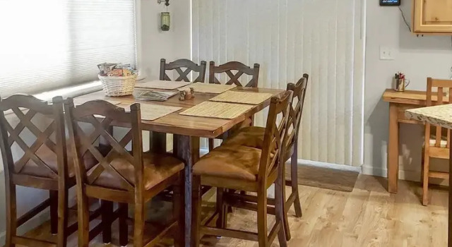 Коттедж Hermosa Haven 3 Bedroom Home