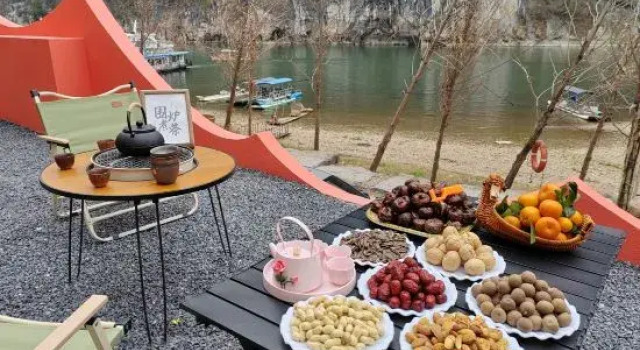 Yangshuo Lijiang River View Resort Hotel (20 RMB Scenic Area)