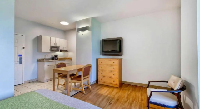 Двухместный номер Deluxe Oyo Townhouse Sulphur,LA Extended Stay I-10