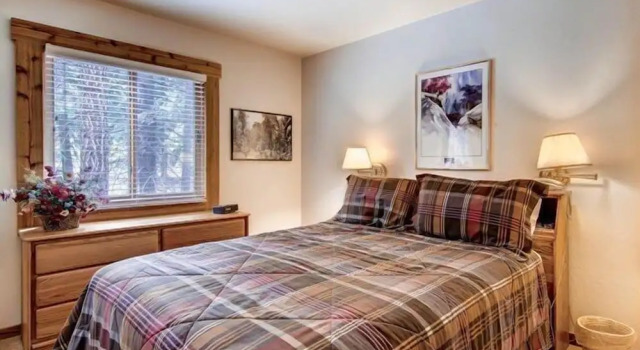 Ski-in/ski-out Northstar Condo Near Lake Tahoe!, Забронировать Апартаменты/квартира Траки Скво-Вэлли, рядом с Горнолыжный курорт Northstar