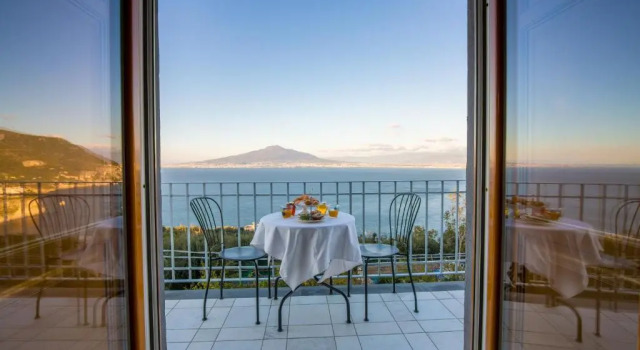 Двухместный номер Standard с балконом и с видом на море Villa Mariagiovanna