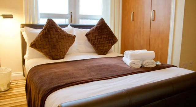 2 Bedroom Leith Apartment, Prenota Appartamento Hotel a Midlothian con parcheggio, Parcheggio
