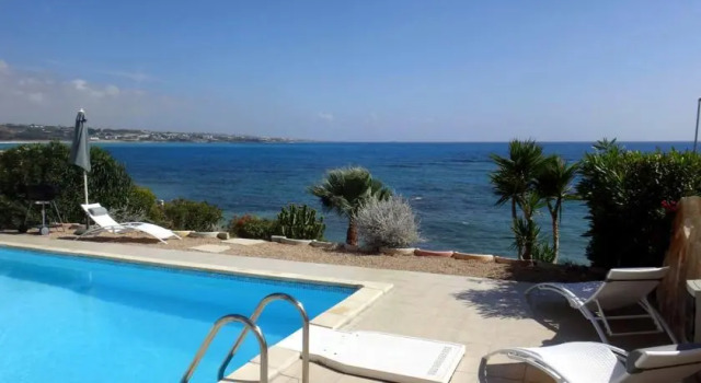 LuX Villa, Boek Villa Peyia Paphos