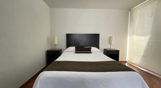 Студия Business с балконом Grupo Kings Suites Chimborazo