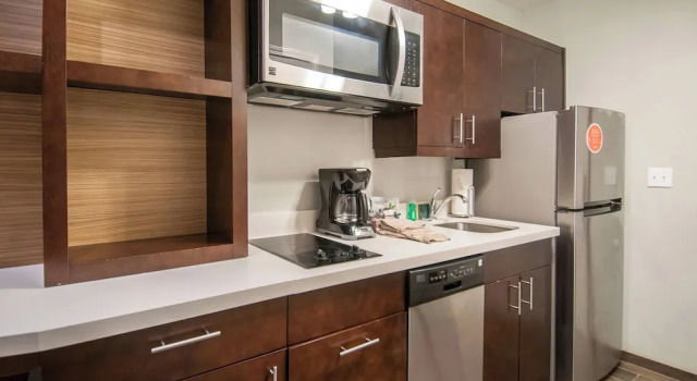 Четырёхместная студия TownePlace Suites by Marriott Vidalia Riverfront
