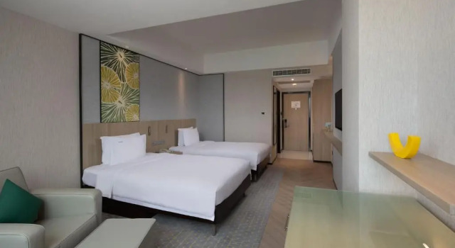 Двухместный номер Premium с видом на реку Сучжоухэ Holiday Inn Vista Shanghai by IHG