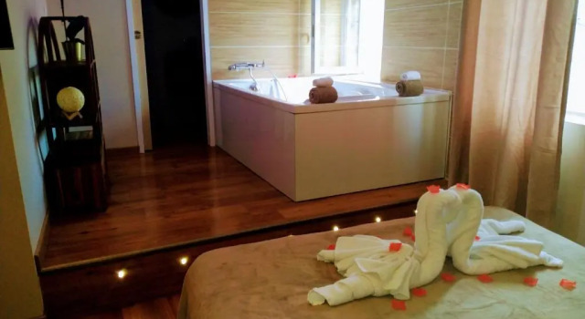 Studio romantique Baignoire XXL double Port Vieux La Ciotat