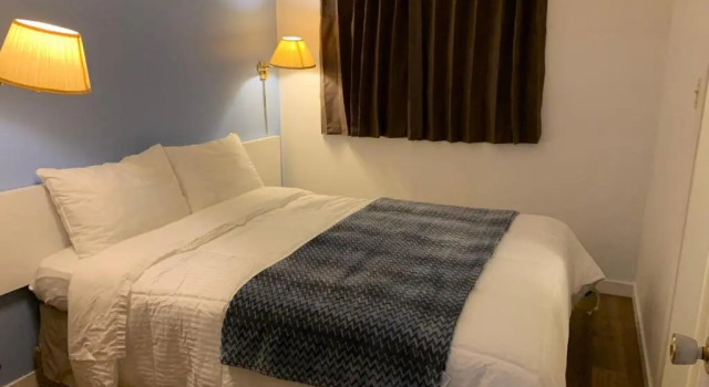 Люкс c 1 комнатой Swiss Sunset Inn