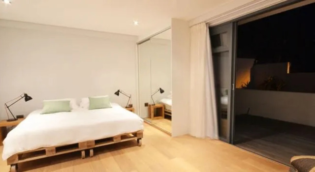 Scandinavian Mansion 9 Bedroom Palace, Забронировать Отель Отели Cape Peninsula с бассейном, Бассейн