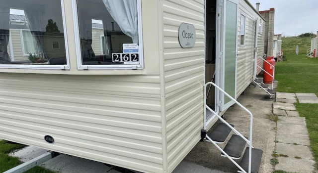 3-bed Caravan in Walton on the Naze, Забронировать Отель Отели Англии 3 звезды, 3*